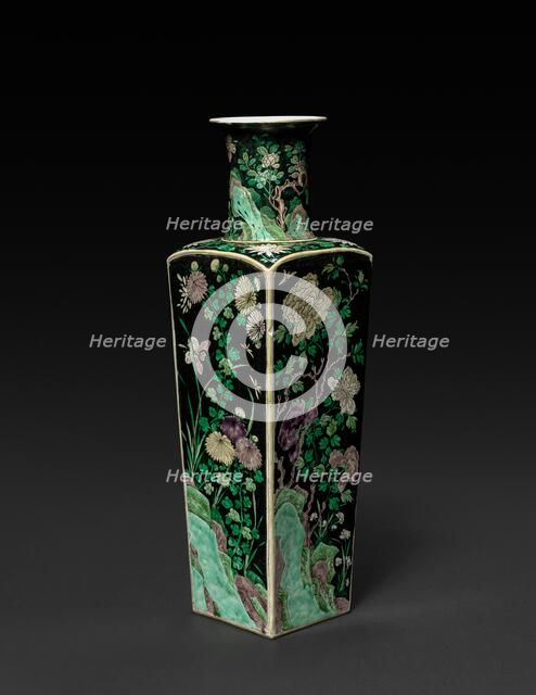 Club-shaped Vase, 1662-1722. Creator: Unknown.