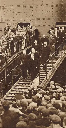 Clydeside Cheers 1937