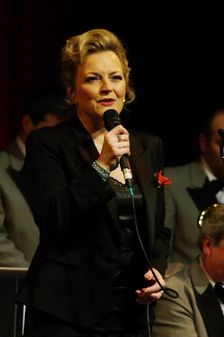 Claire Martin, Ropetackle Arts Centre, Shoreham, West Sussex, Jan 2016. Artist: Brian O'Connor