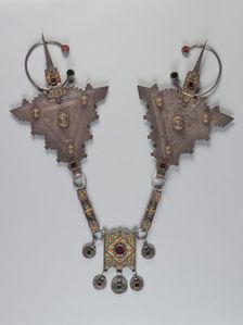 Clasp For Woman's Garment, 1880-1920. Creator: Unknown