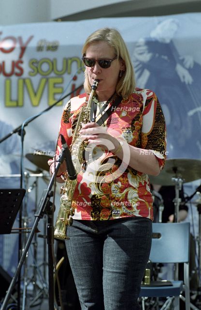 Clare Hirst, Croydon Jazz Festival, Whitgift Centre, April 28, 2006.   Artist: Brian O'Connor.