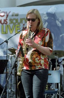 Clare Hirst, Croydon Jazz Festival, Whitgift Centre, April 28, 2006. Artist: Brian O'Connor