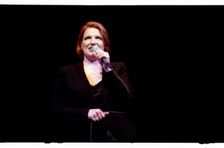 Clare Teal, Hawth, Crawley, West Sussex, 2004 Artist: Brian O'Connor