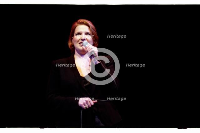 Clare Teal,  Hawth, Crawley, West Sussex, 2004    Artist: Brian O'Connor.