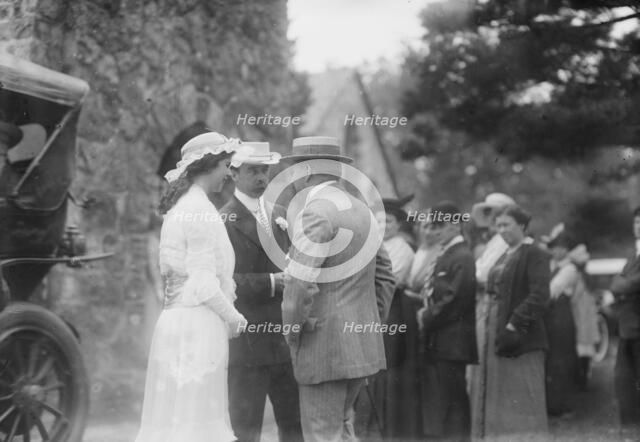 Clarence Mackay and daughter, 1915. Creator: Bain News Service.