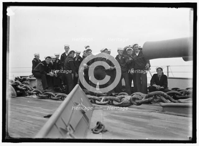 Cleaning 12' gun, between 1910 and 1920. Creator: Harris & Ewing.