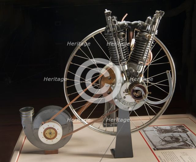 Clement V-2 Engine, 1903. Creator: Clément-Bayard.