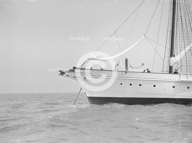 Clementina's Bow showing collision damage and loss of bowsprit, 1913. Creator: Kirk & Sons of Cowes.