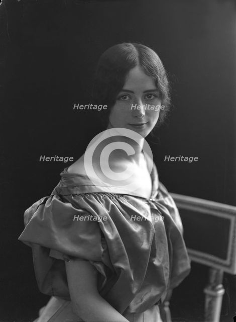 Cléo de Mérode, 1903. Creator: Blomberg, Anton (1862-1936).