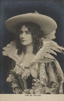 Cléo de Mérode, c. 1902