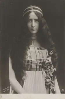 Cléo de Mérode, c.1901-1902