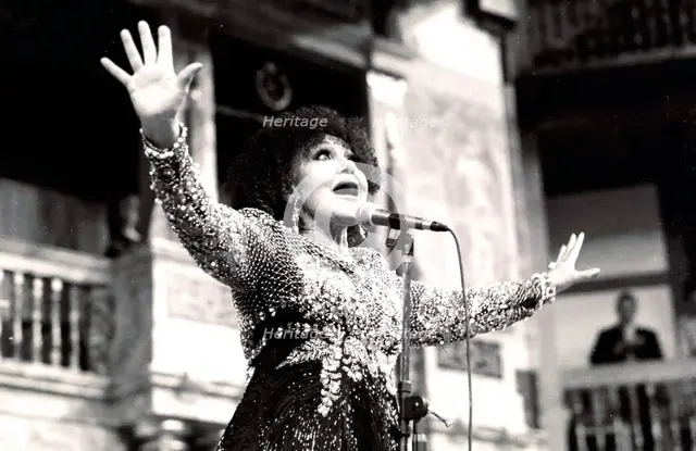 Cleo Laine, The Globe, London, 2000. Artist: Brian O'Connor