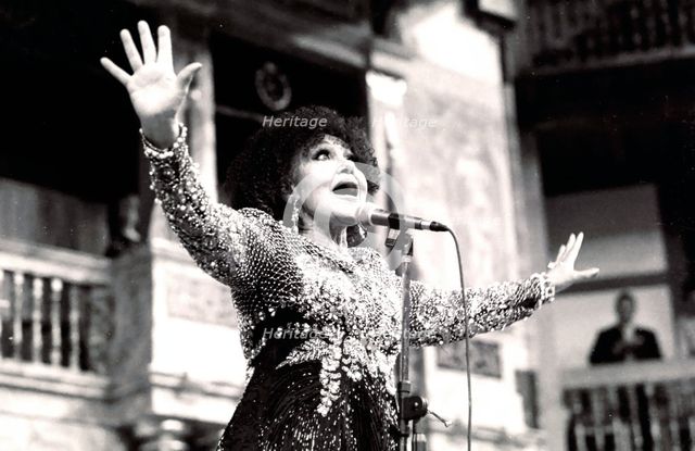 Cleo Laine, The Globe, London, 2000. Artist: Brian O'Connor