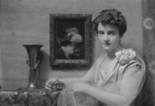 Cleveland, Marion, Miss, portrait photograph, 1915 Feb. 8. Creator: Arnold Genthe
