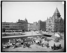 Clinton Square, Syracuse, N.Y., c1905. Creator: Unknown