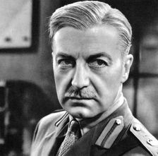 Clive Brook, English actor, 1934-1935