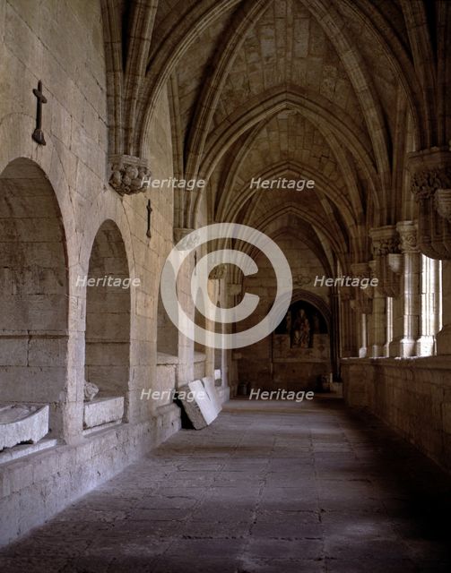 Cloister and north gallery of the Cathedral of Ciudad Rodrigo (Salamanca).
