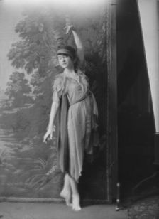 Cramer, Ruth A., Miss, 1914 Apr. 16. Creator: Arnold Genthe