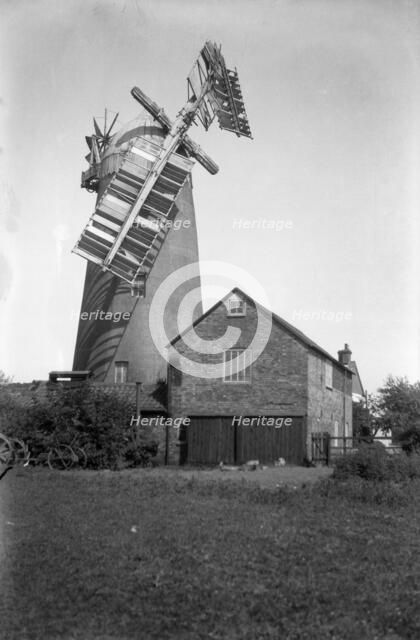 Cranfield Windmill, Cranfield, Bedfordshire, 1933. Artist: HES Simmons