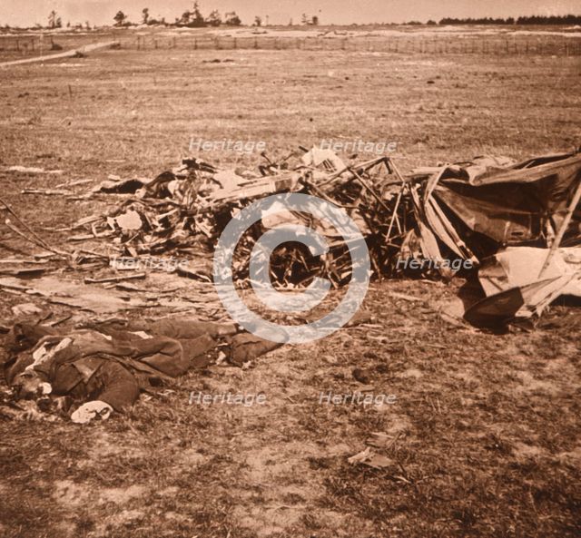 Crashed plane, Sainte-Marie-à-Py, northern France, c1914-c1918. Artist: Unknown.
