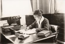 Cream Department, Rowntree factory, York, Yorkshire, 1923