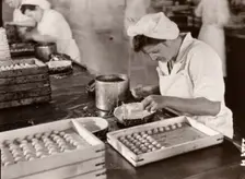 Cream manufacturing department, Rowntree factory, York, Yorkshire, 1949