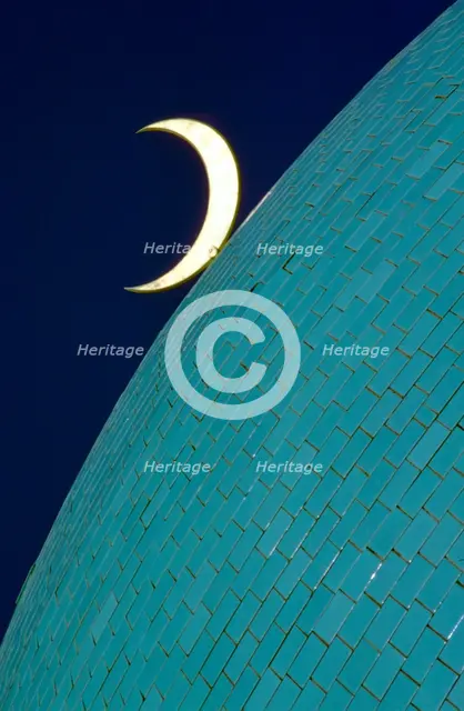 Crescent symbol on the Abu Abaidan Mosque, Al Ahmadi, Kuwait. Creator: Tony Evans.