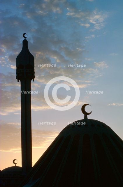 Crescent symbols on the Fatima Mosque, Abdullah Al-Salem, Kuwait.  Creator: Tony Evans.