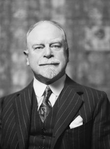 Crocker, William H., Mr., portrait photograph, 1928 Oct. 26. Creator: Arnold Genthe