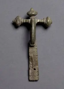 Cross-bow Fibula, 1-200. Creator: Unknown