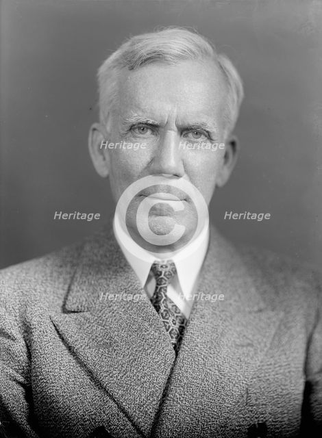 Crosser, Robert - Portrait, 1938. Creator: Harris & Ewing.