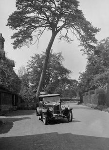 Crossley 15.7 hp saloon, Penshurst, Kent, c1930s. Artist: Bill Brunell