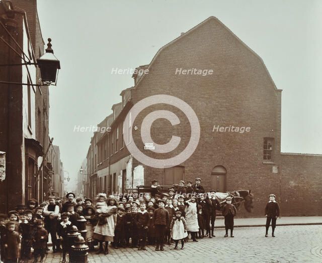 Crowd of East End children, Red Lion Street, Wapping, London, 1904. Artist: Unknown.