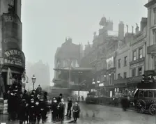 Crowd of people in the street, Tottenham Court Road, London, 1900