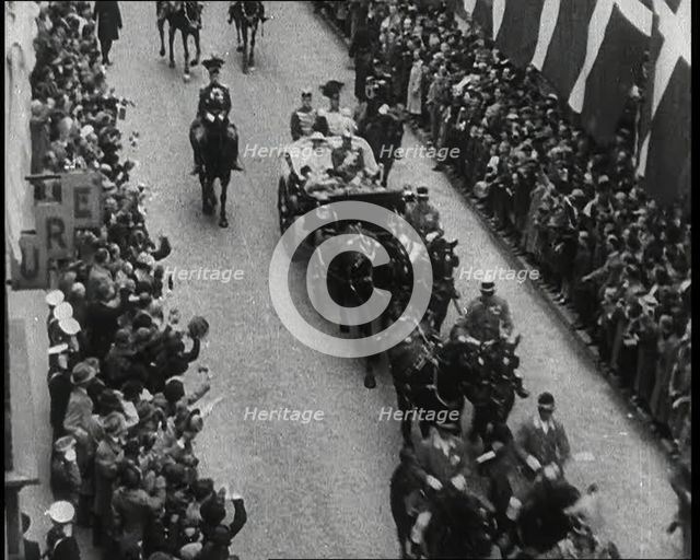 Crowd Watching a Procession, 1930s. Creator: British Pathe Ltd.