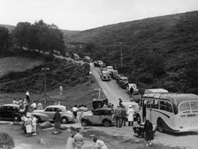 Crowded road at Dartmeet, Devon, c1951