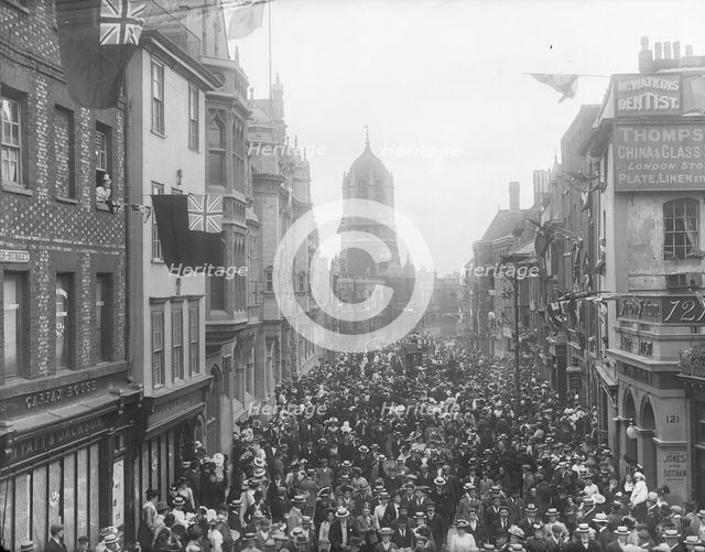 Crowds outside the Town Hall celebrating the coronation of King Edward VII, St Aldate's, Oxford,1902 Creator: Henry Taunt.