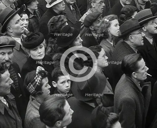Crowds Listening to Speeches in Trafalgar Square, 1942. Creator: British Pathe Ltd.