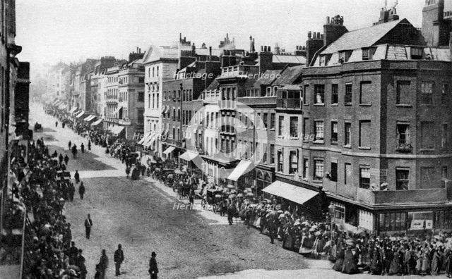 Crowds waiting for the Queen in St James's Street, London, 1880s (1926-1927). Artist: Unknown