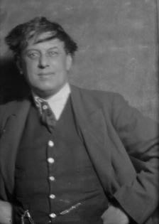 Crowley, Mr., portrait photograph, 1915. Creator: Arnold Genthe