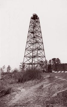 Crow's Nest Signal Tower near Bermuda Hundred, 1861-65. Creator: Andrew Joseph Russell