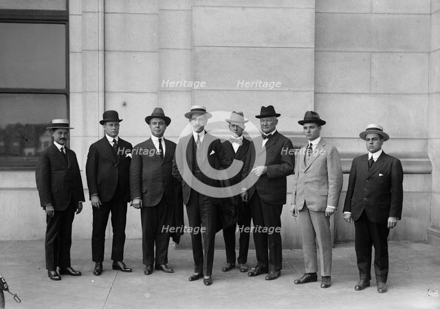 Cuban War Mission To The U.S. Capt. Tabio; Lazama; Carricarti; Gen. Marti; Kear; Wittermyer..., 1917 Creator: Harris & Ewing.
