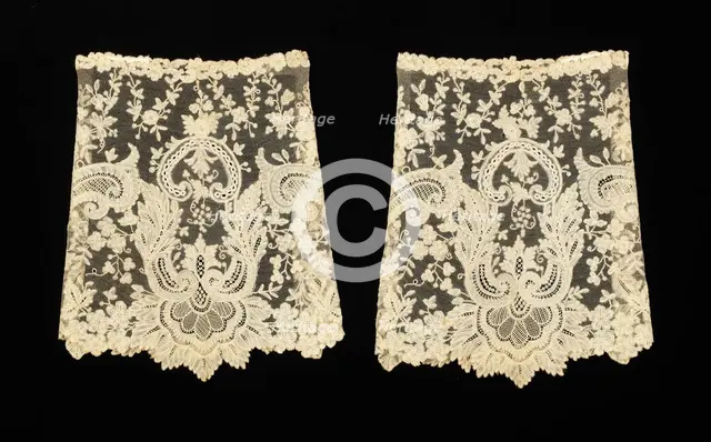 Cuffs, Flemish, mid-19th century. Creator: Unknown.