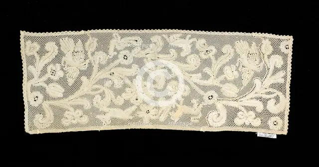 Cuffs, Italian, late 17th century. Creator: Unknown.