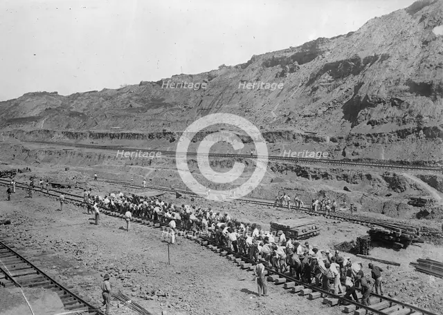 Culebra Cut, Culebra - Gang of 150 Men Shifting Track By Hand, January 1912. Creator: Harris & Ewing.