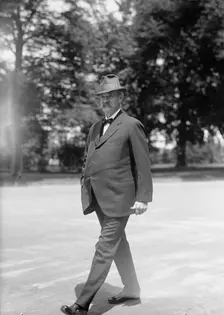 Cummins, Albert Baird, Governor of Iowa, 1902-1908; Senator, 1908-1926. Snap, 1917. Creator: Harris & Ewing