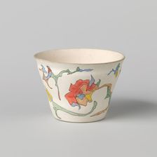 Cup without handle, polychrome painted with watercolour, c.1920-c.1922. Creator: Plateelbakkerij Zuid-Holland