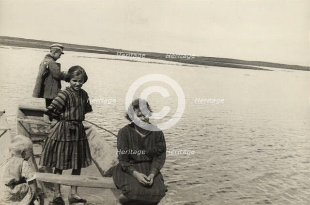 Cupid's children, 1929. Creator: Unknown.
