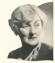 Curtain call for Sybil Thorndike A Cocktail In Which Booth's Plays A Leading Part Receives An Enth