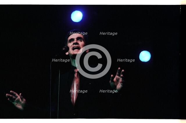 Curtis Stigers, Harlequin Theatre, Redhill, 2004.  Artist: Brian O'Connor.